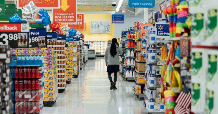 Supermarket store workers seeking to “Pocket the Difference” in equal pay claim